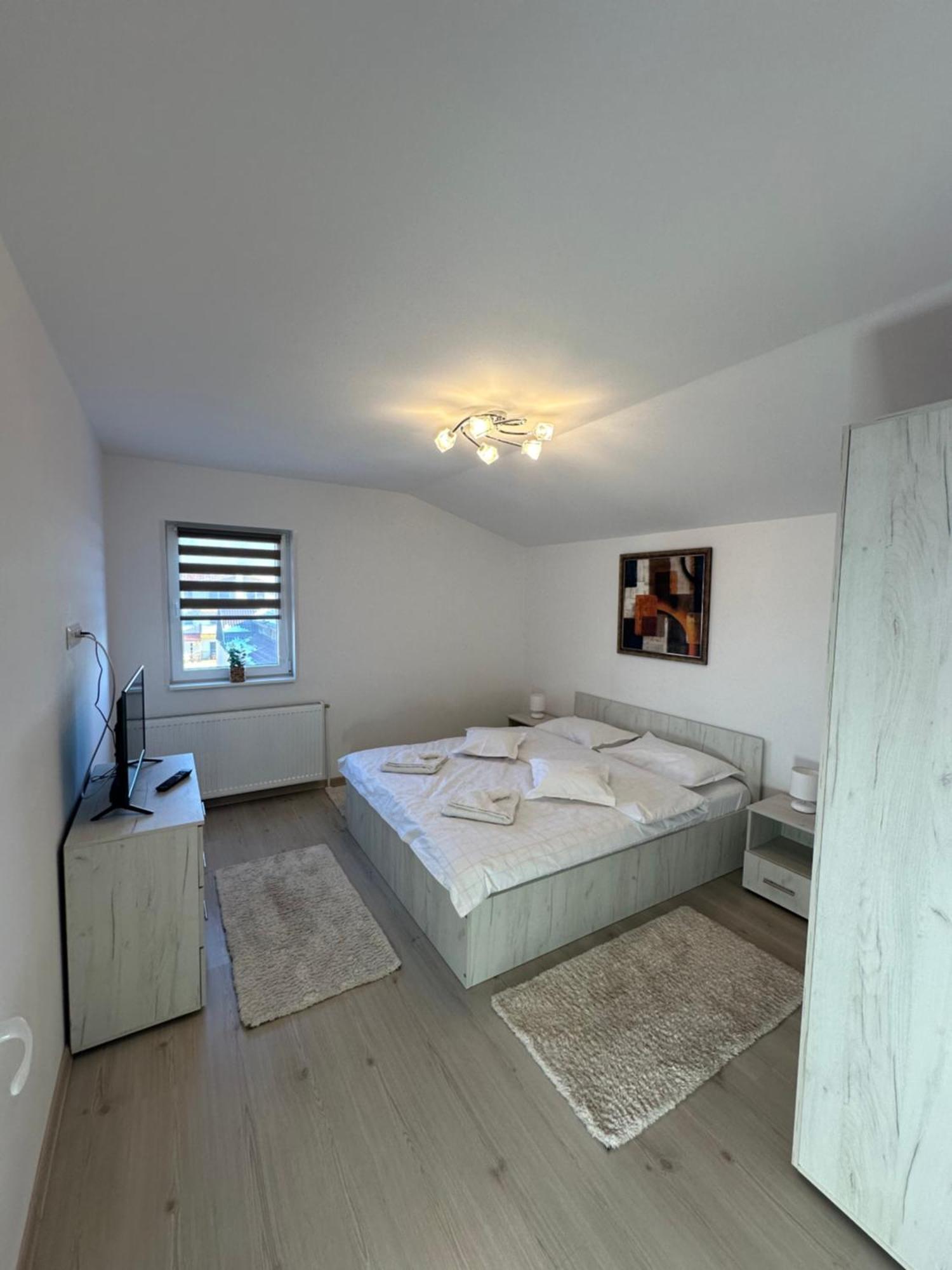 Jokai Apartments Nr9, Code Entry Sfântu-Gheorghe Exteriör bild